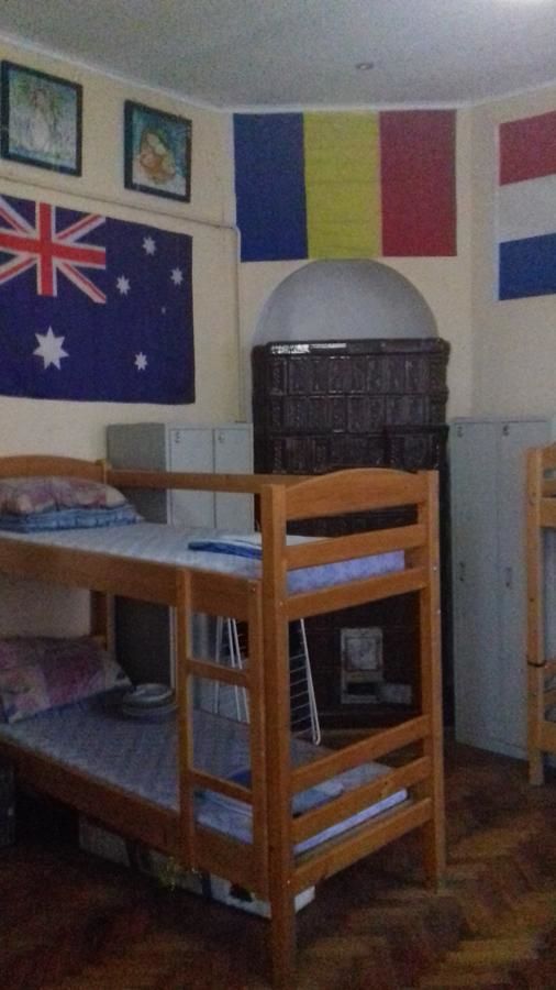 Хостелы Chernivtsi city center hostel Черновцы-24